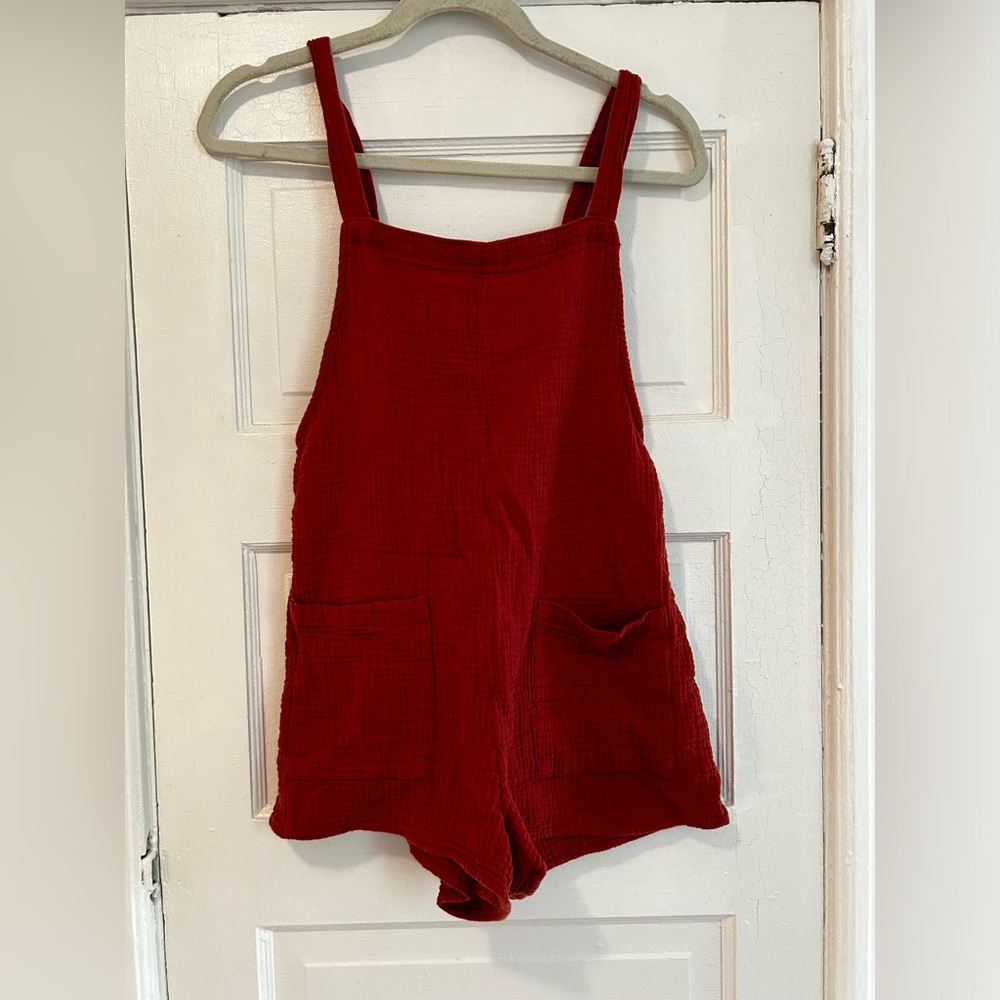 Lightweight romper